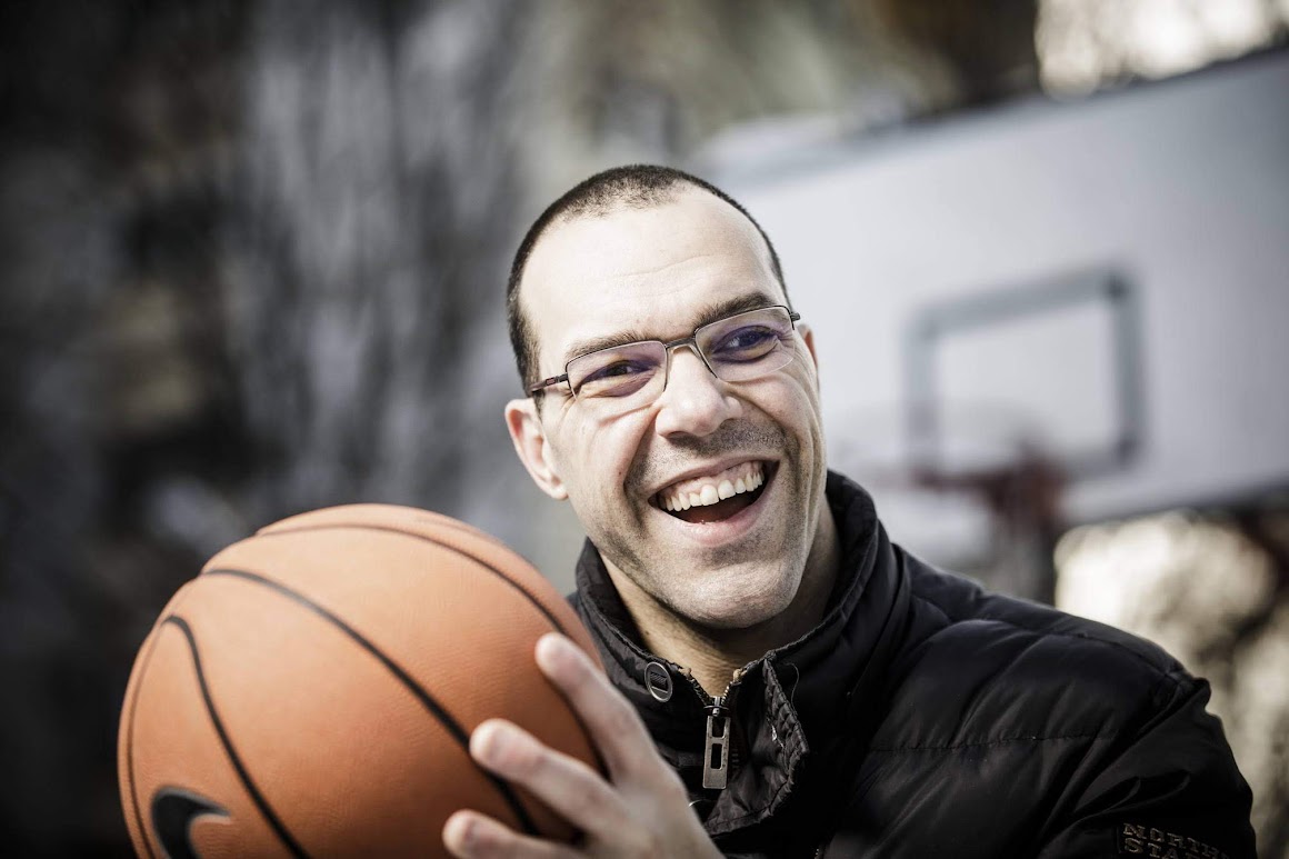 Dida je rekla: “Gađaj šaku” ili kako sam se zarazio košarkom